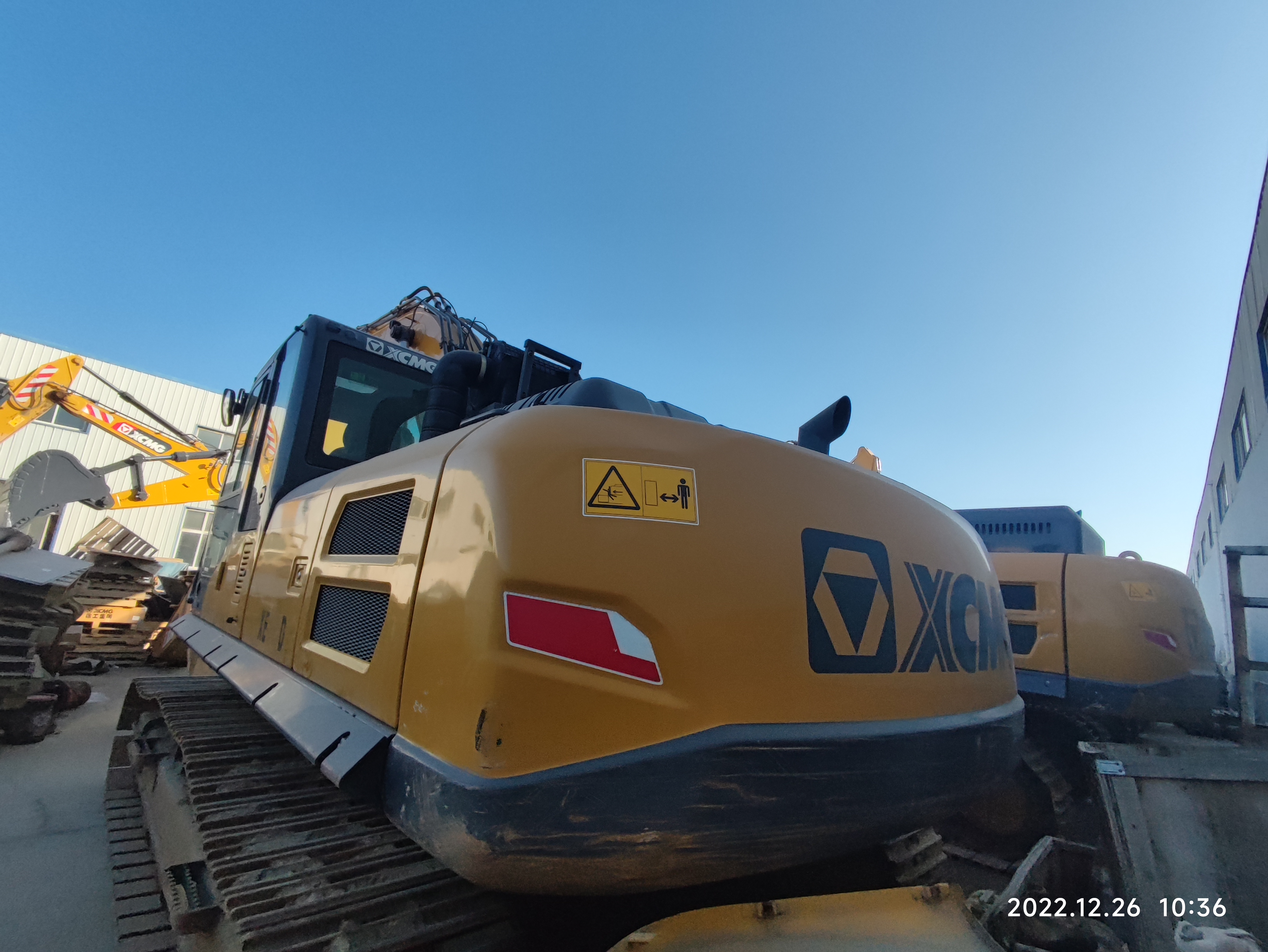 XCMG XE270DK crawler excavator