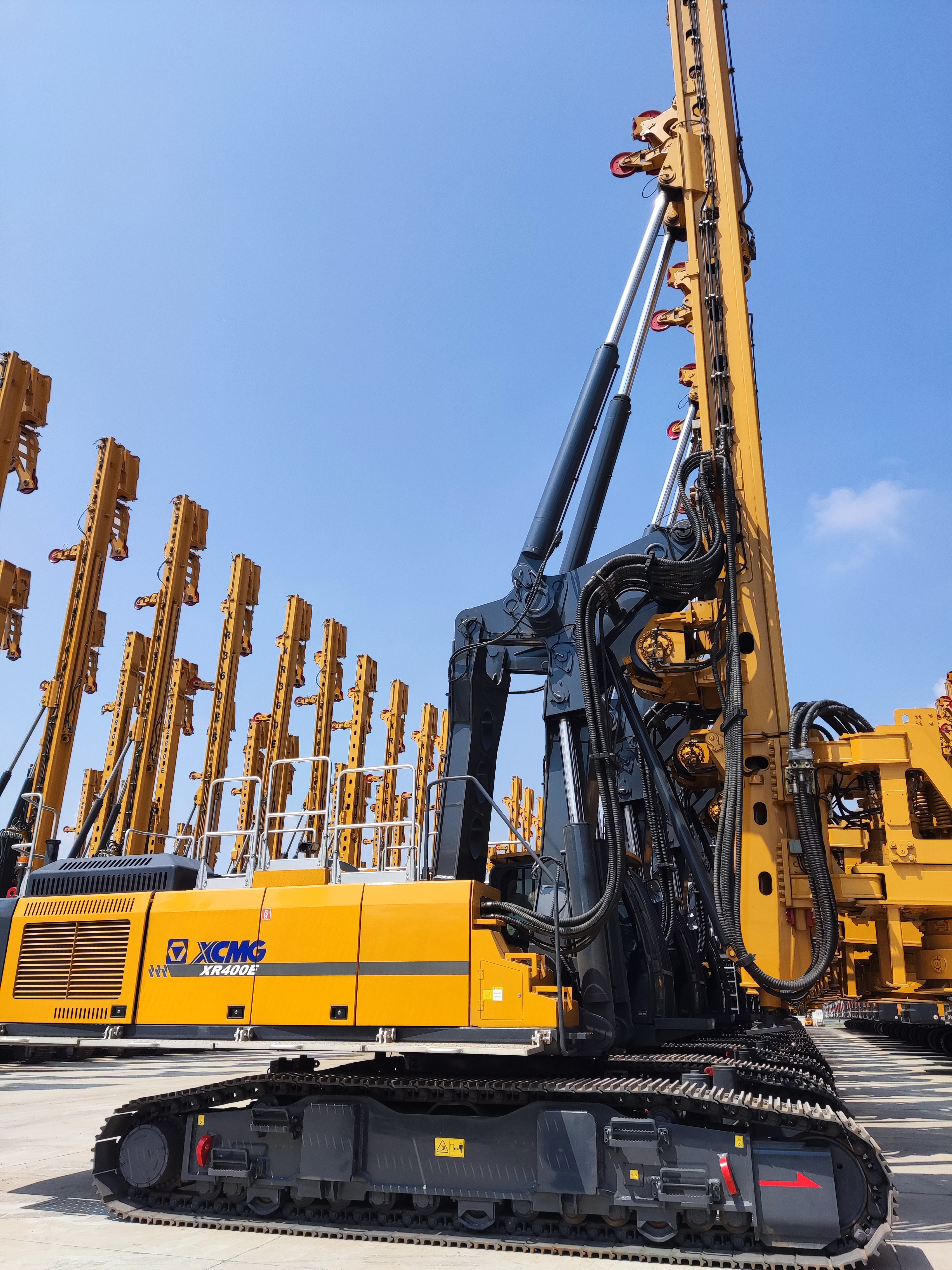 XCMG XR400E rotary drilling rig