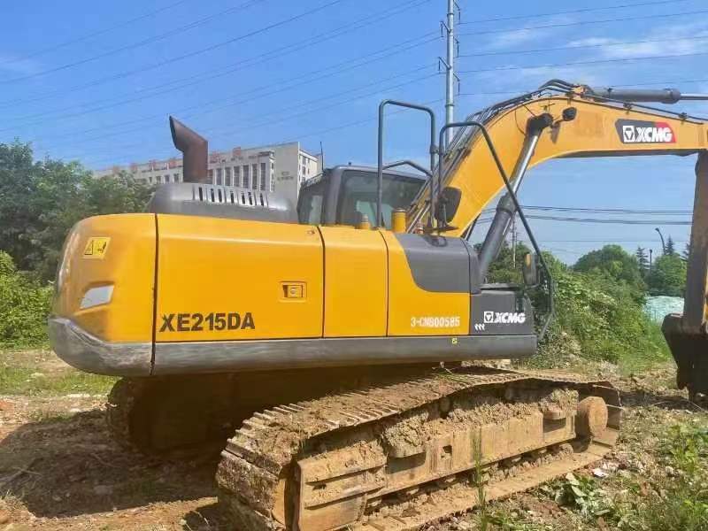 XCMG XE215DA crawler excavator